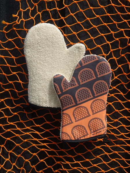 Image of Creel Pattern Oven Glove