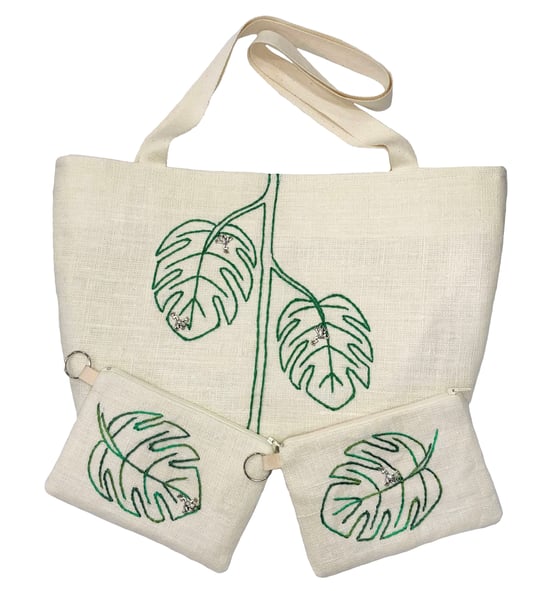 Image of Hand Embroidered Tote & Purses - Monsteria Frogs