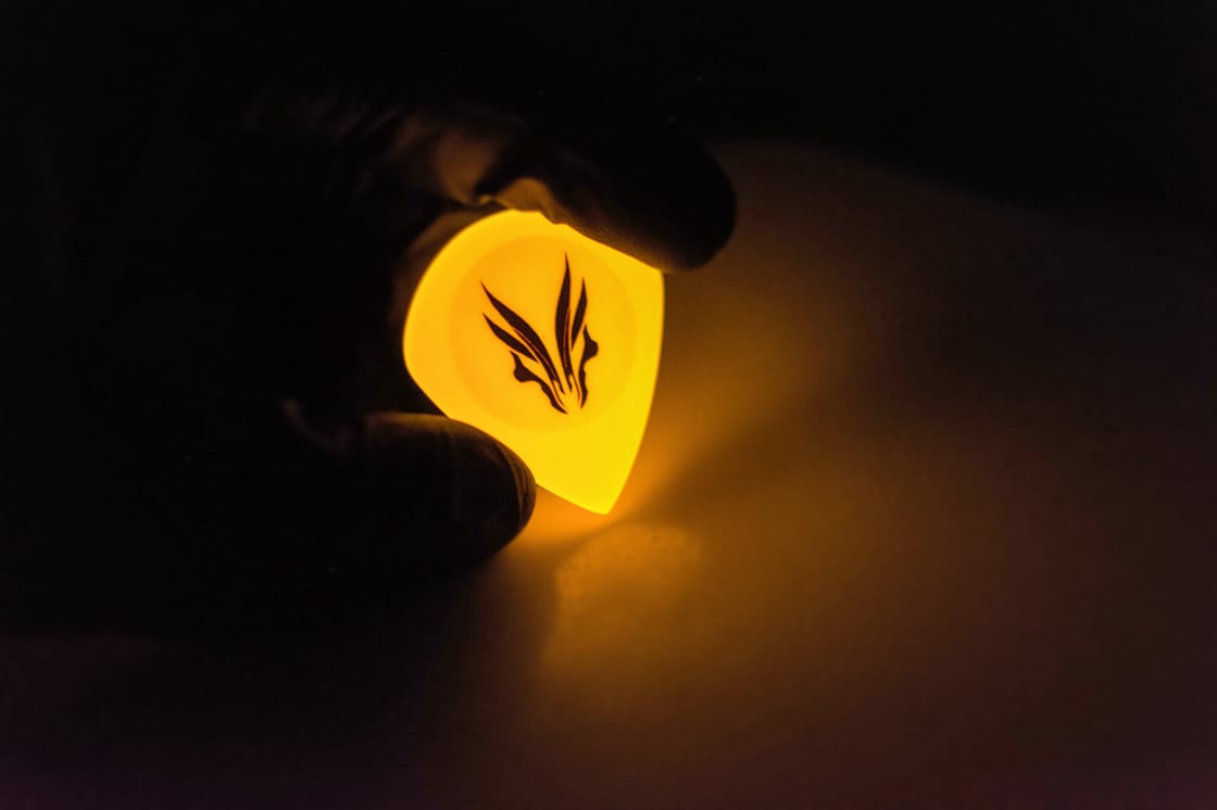 Image of 4mm 'Sunshine Glowing' plectrums 