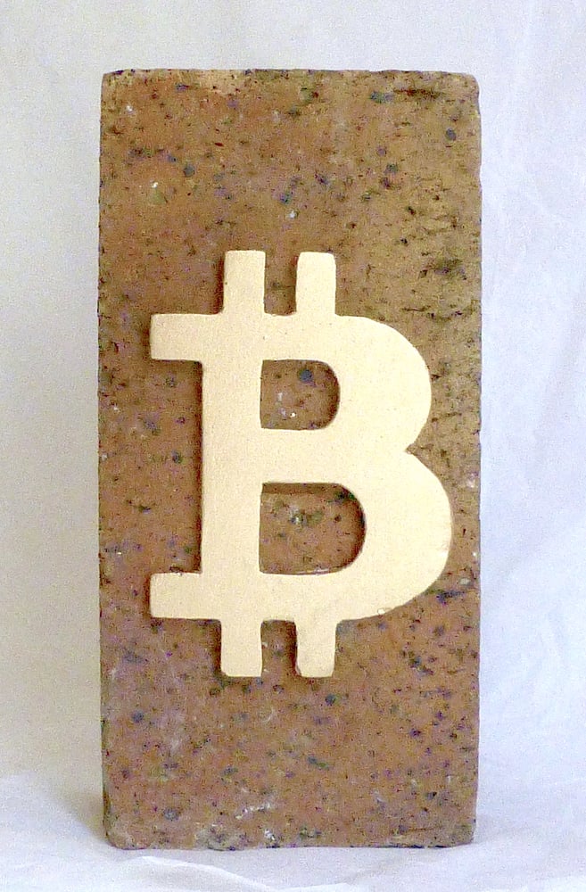 Image of LA BRIQUE BITCOIN. ORIGINALE / UNIQUE. Hors série. 2021.