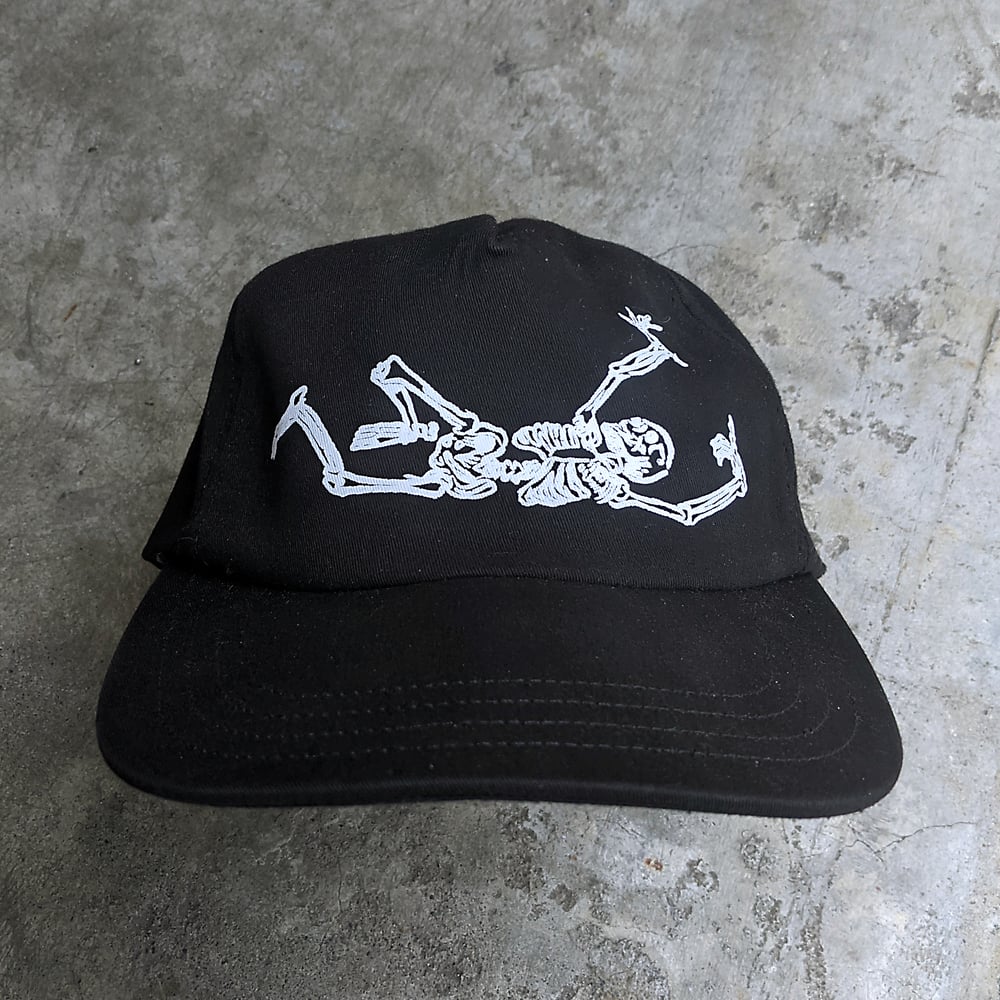 DANCING SKELETON HAT