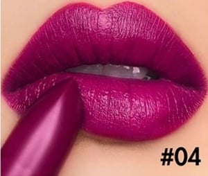 “Beauty” Black Tube Moisturizing Lipstick
