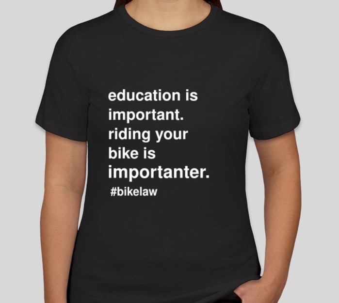 自行车法教育署-女万博体育manbettx子短袖t恤图片