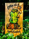 Unstoned Frog print on finished wood!