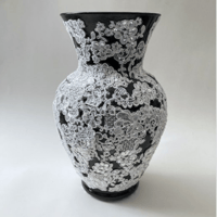 Onyx Black & White Floral Glass Vase