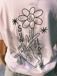 Image 4 of T-shirt miss sunday