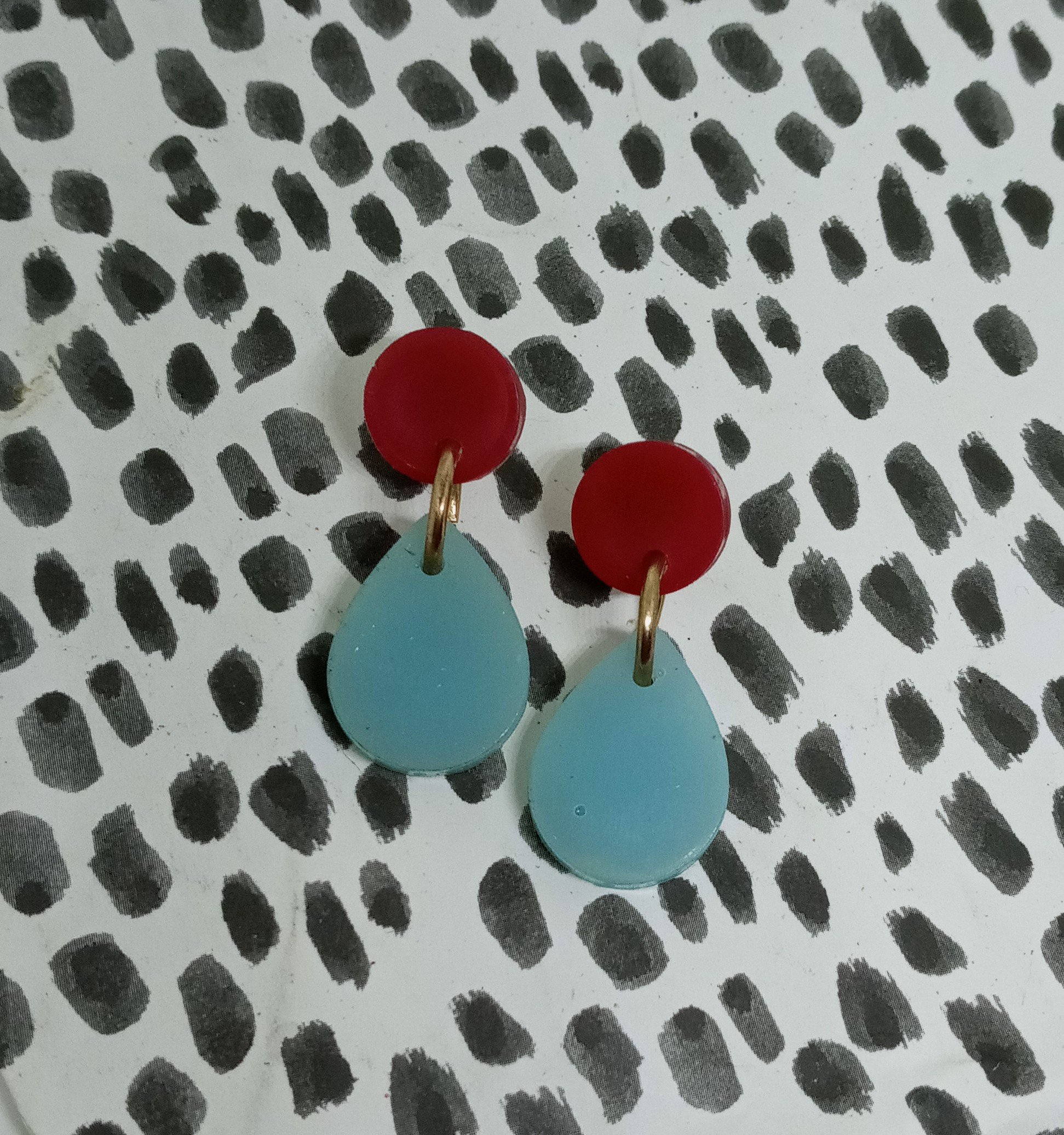 Image of dewdrop earrings