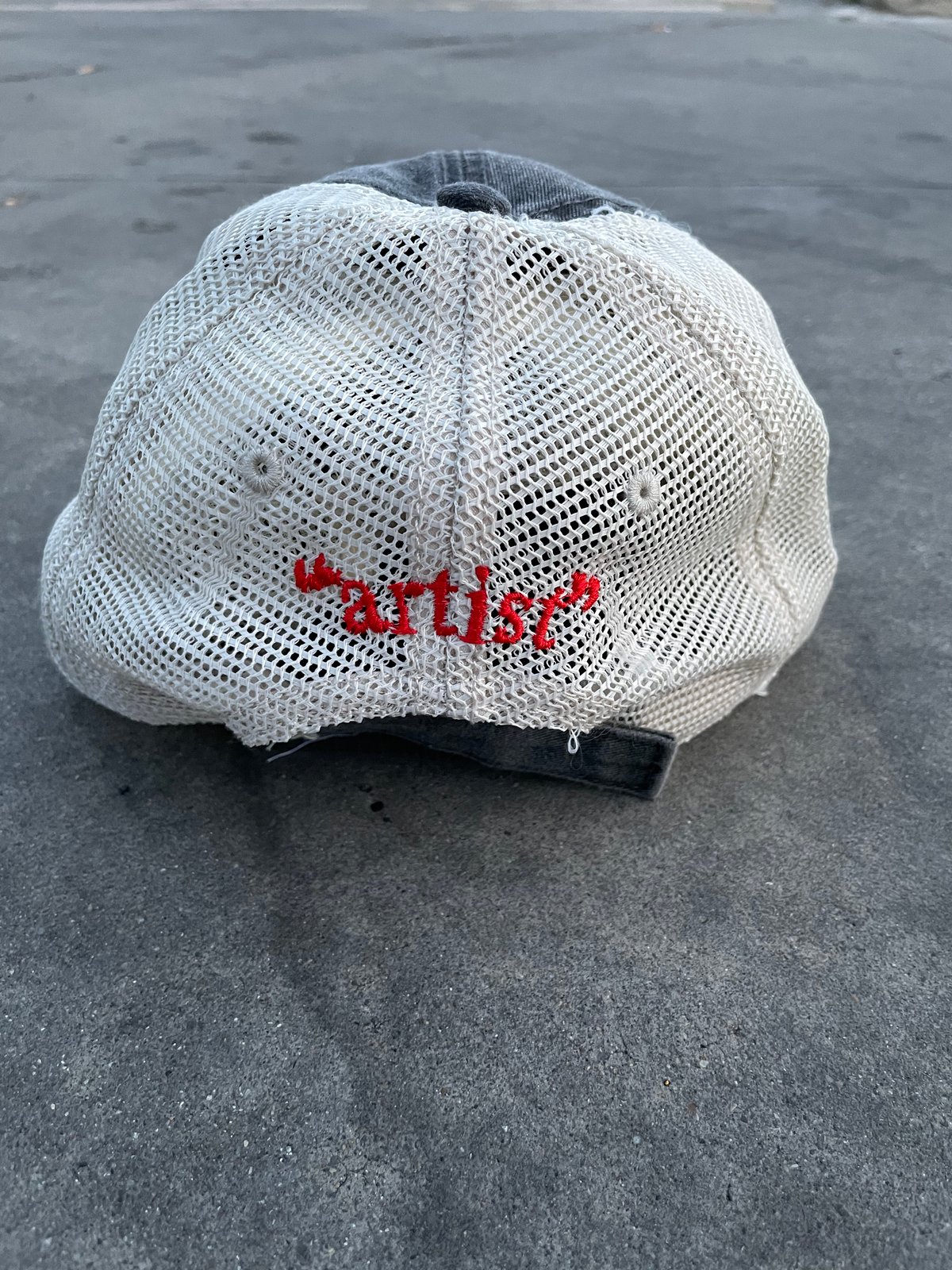 Image of Heat reactive logo trucker hat 🔥 