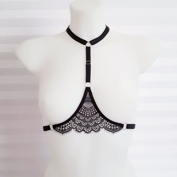 Image of Jia Body Harness