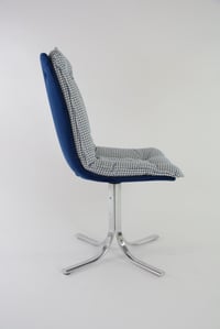 Image 2 of Chaise chromé bleu et PDP