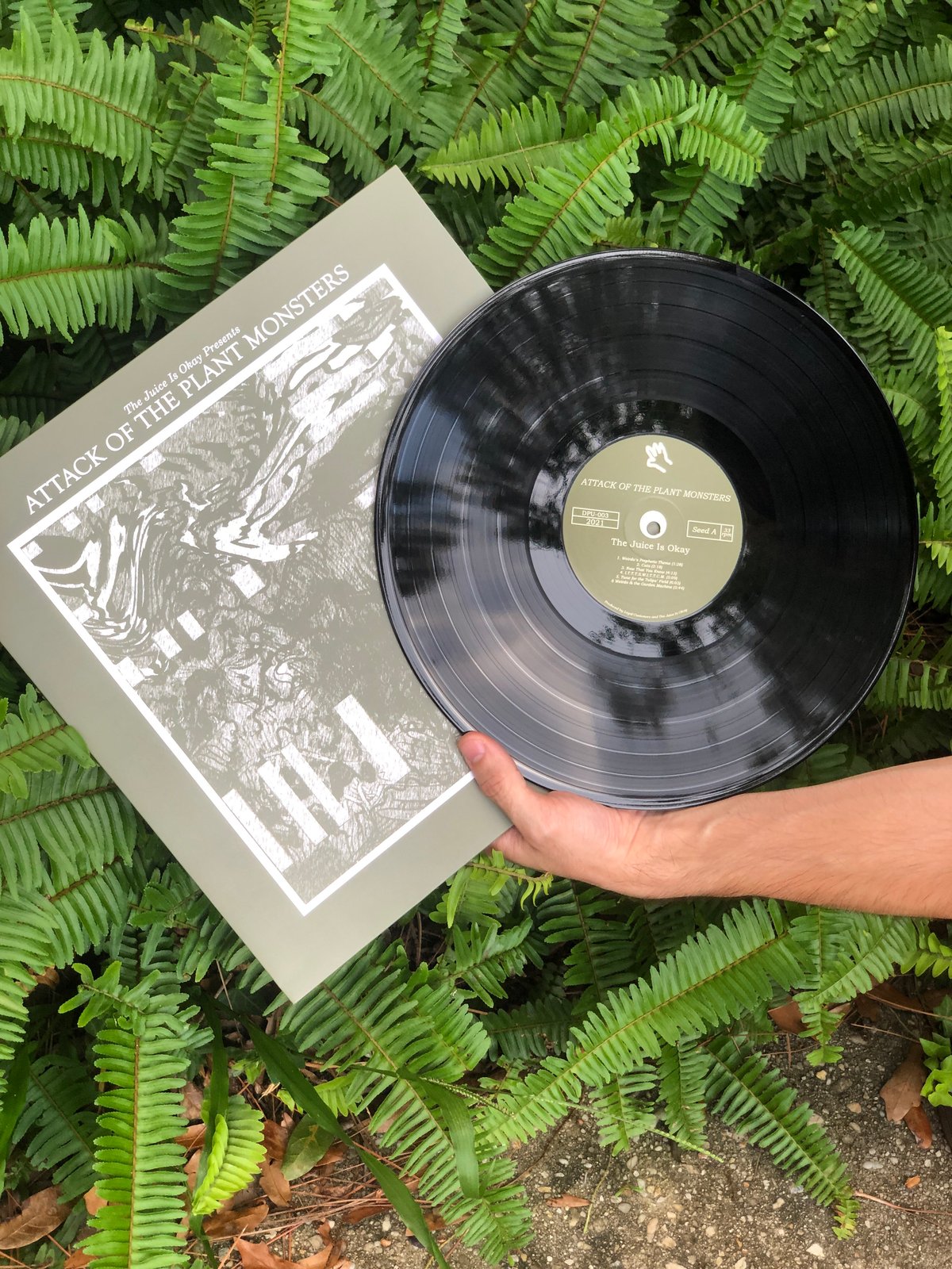 ユン・ピョウ FROM FAR EAST LP TJIO - Attack of the Plant Monsters LP on Black Vinyl | Deep