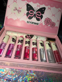 Image 4 of LLip Kit with Perfume