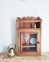 Vitrine en bois