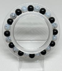 BLACK and White Glass Bead Bracelet 