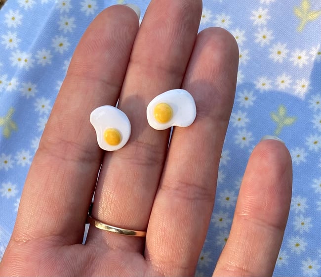 Baby Egg Studs