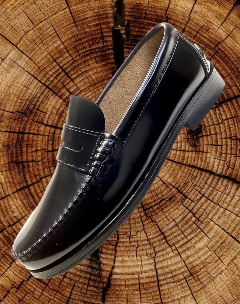 Image of Tortola penny loafer shoes made in Spain 
