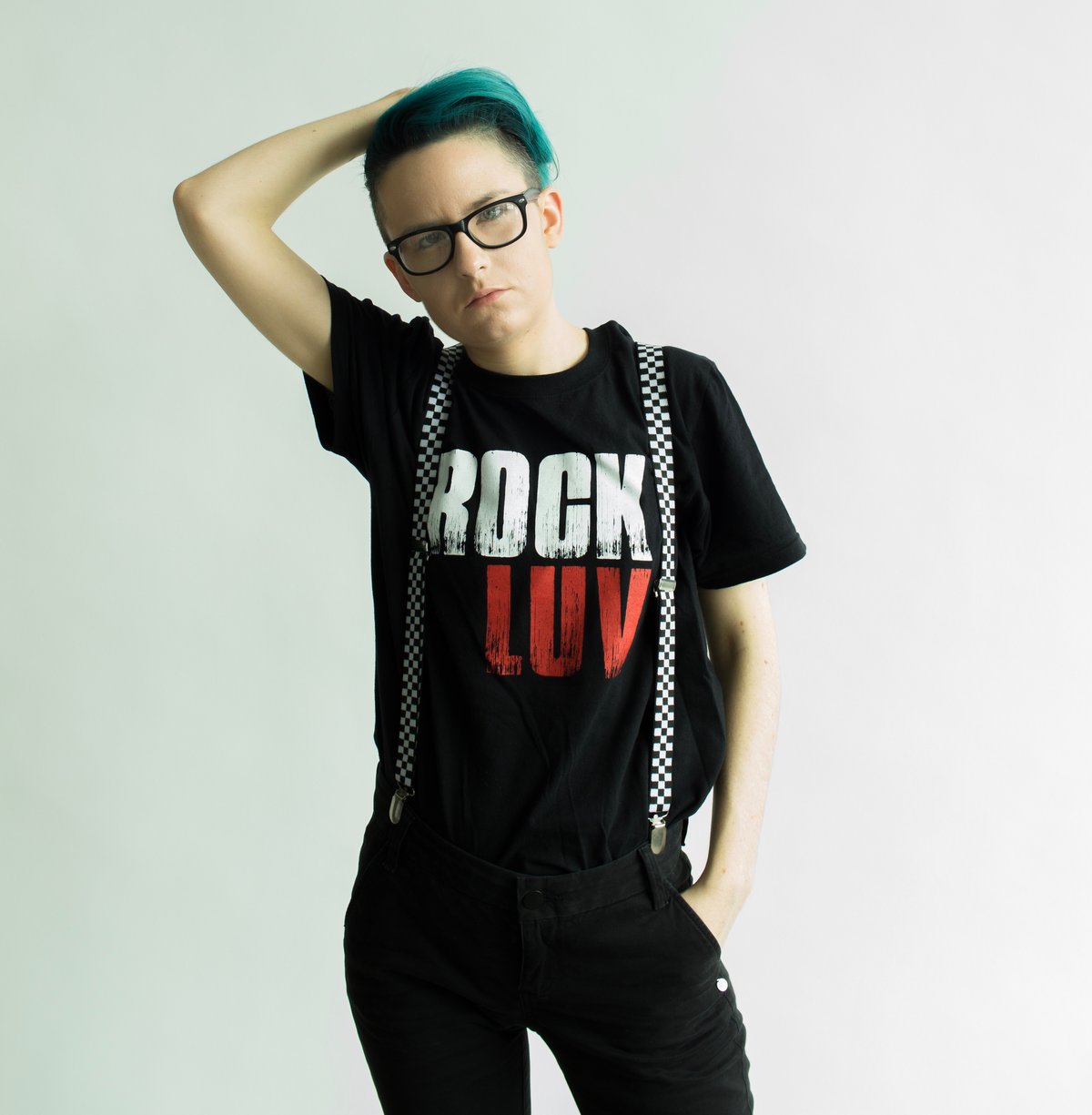 ROCK LUV NOT HATE TEE