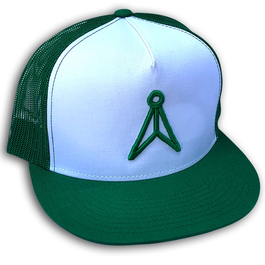 Logo Trucker Hat in Kelly Green + White