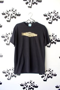 Image of the movers and shakers tee in black 