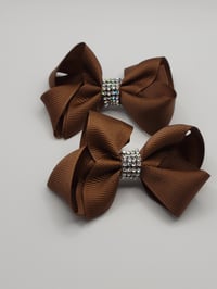 Image 4 of Brown Bows