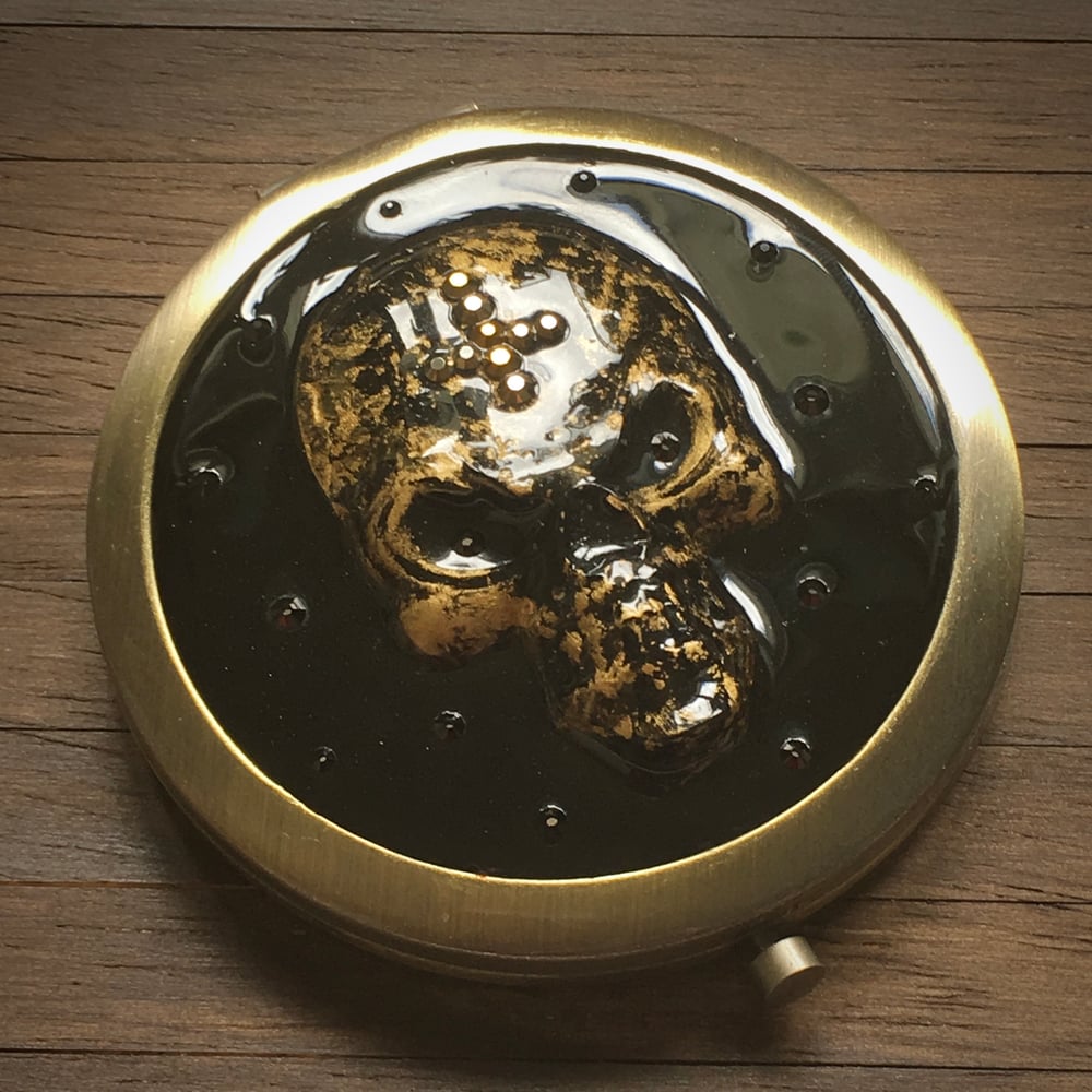 3D Resin Skull Compact Handbag Mirror in Bronze *ON SALE - WAS £30 NOW £18*