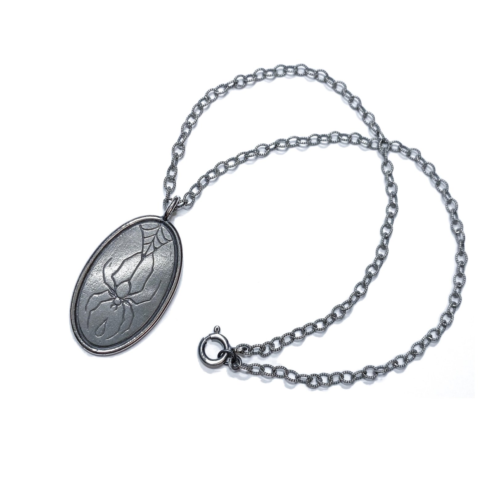 アクセサリー EXODUS D.O.D SPIDERWEB NECKLACE SILVER92 EXODUS D.O.D SPIDERWEB NECKLACE SILVER92 - メルカリ