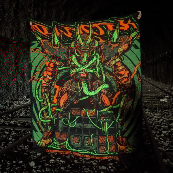 Image of NEUROTEK - Knit Blanket