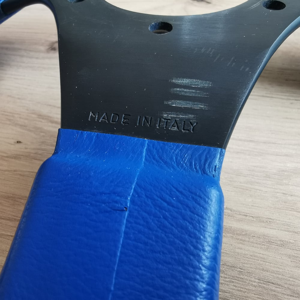 Volant NIVOLA RT Bleu Cuir PU