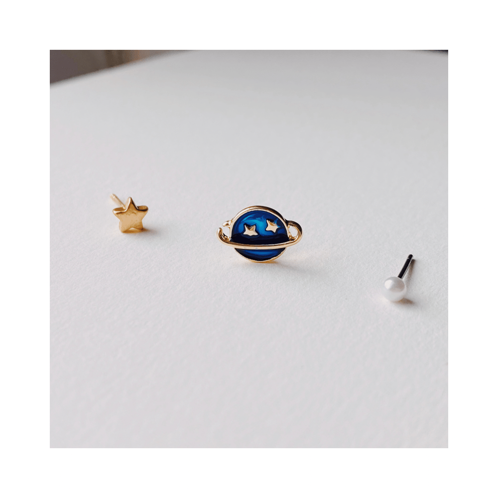 Image of Blue Planet Stud Set