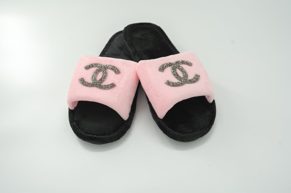 Designer 2025 inspired slippers