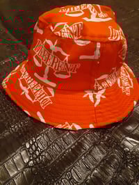 "DIFFERNT" BUCKET HAT (Red)