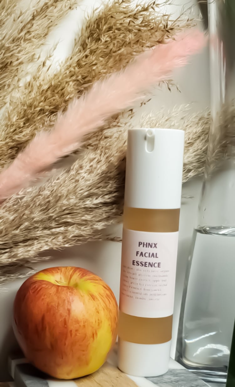 Image of phnx facial DAY essence