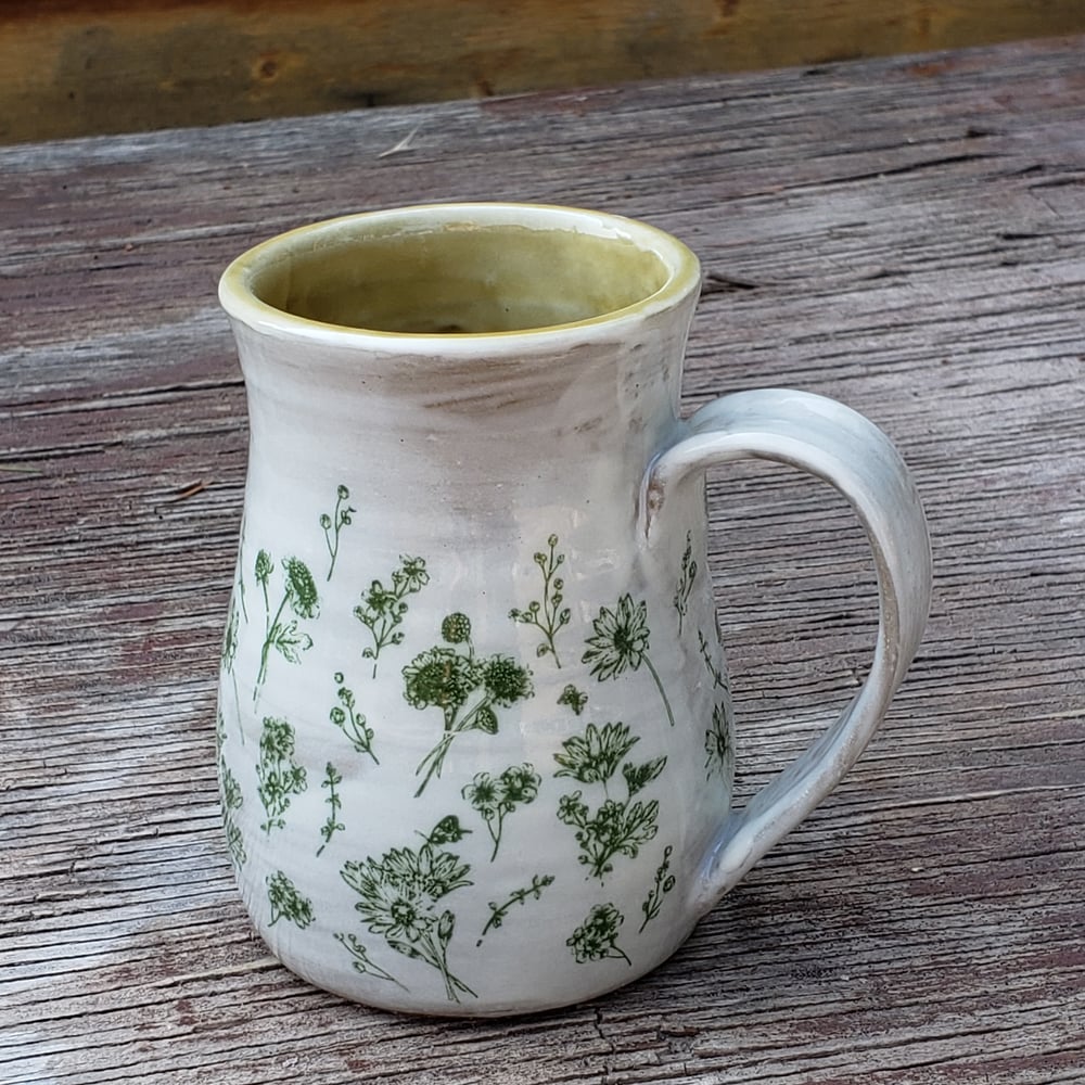 Image of Modern Minimal French Country Farmhouse Mug: Green with Homemade Caramel Sauce