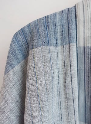 Image of Blå kimonojakke af bomuld indfarvet i blå Ai-zome