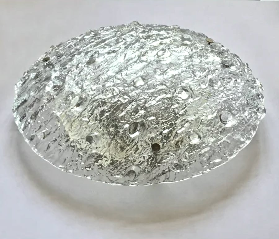 Image of 19" Flush Mount in Textured Glass - Bark Pattern