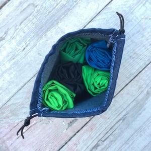 Image of Grocery Bag Bag (denim daisy)