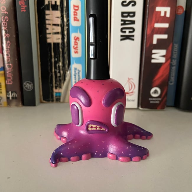 PulpPissed (Wacom or Apple pencil holder)