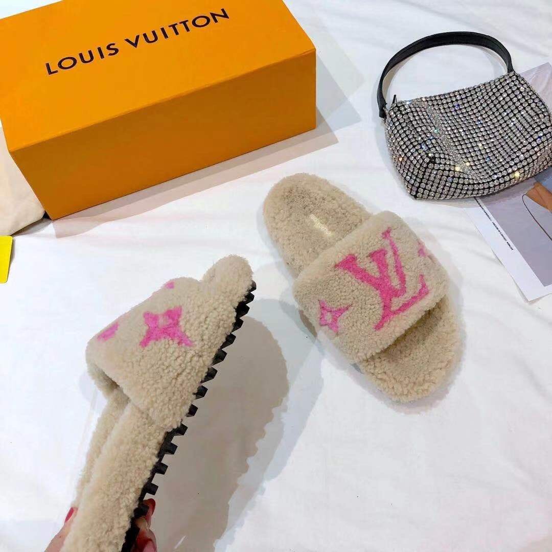 Image of Cream LV  slides