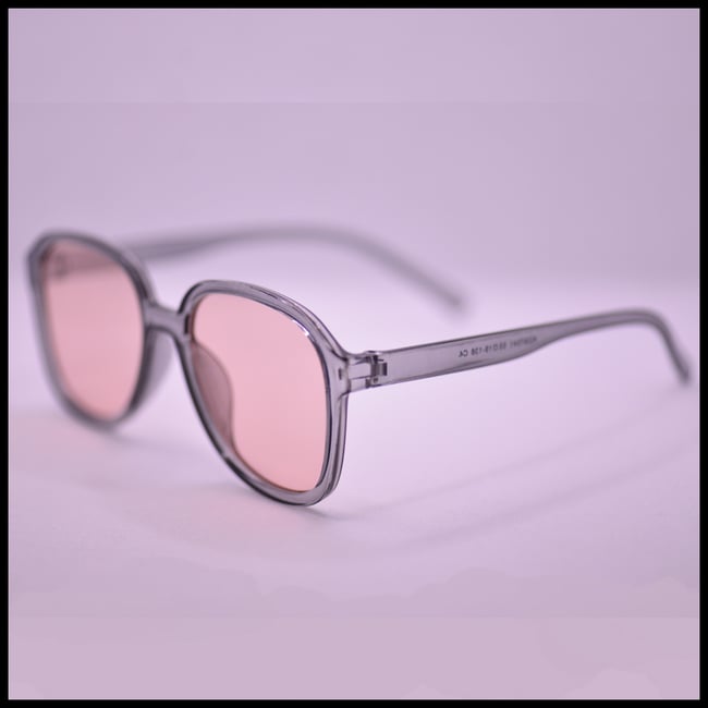 Dolph Lungren's Pink Night-Mare