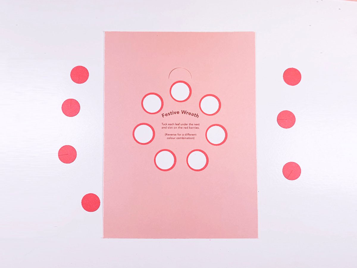 Image of Christmas Wreath - Fold Out and Hang