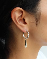 Image 2 of flow earrings