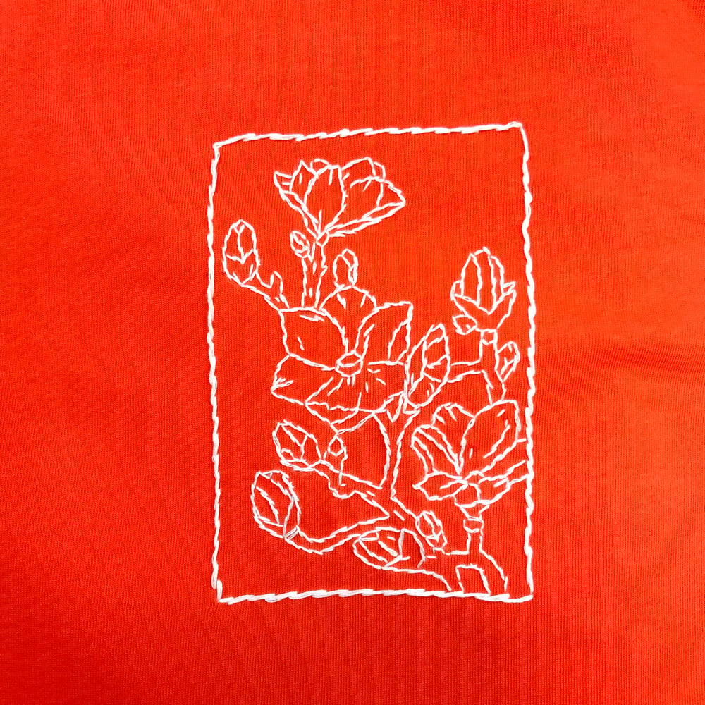 Image of White flower tee