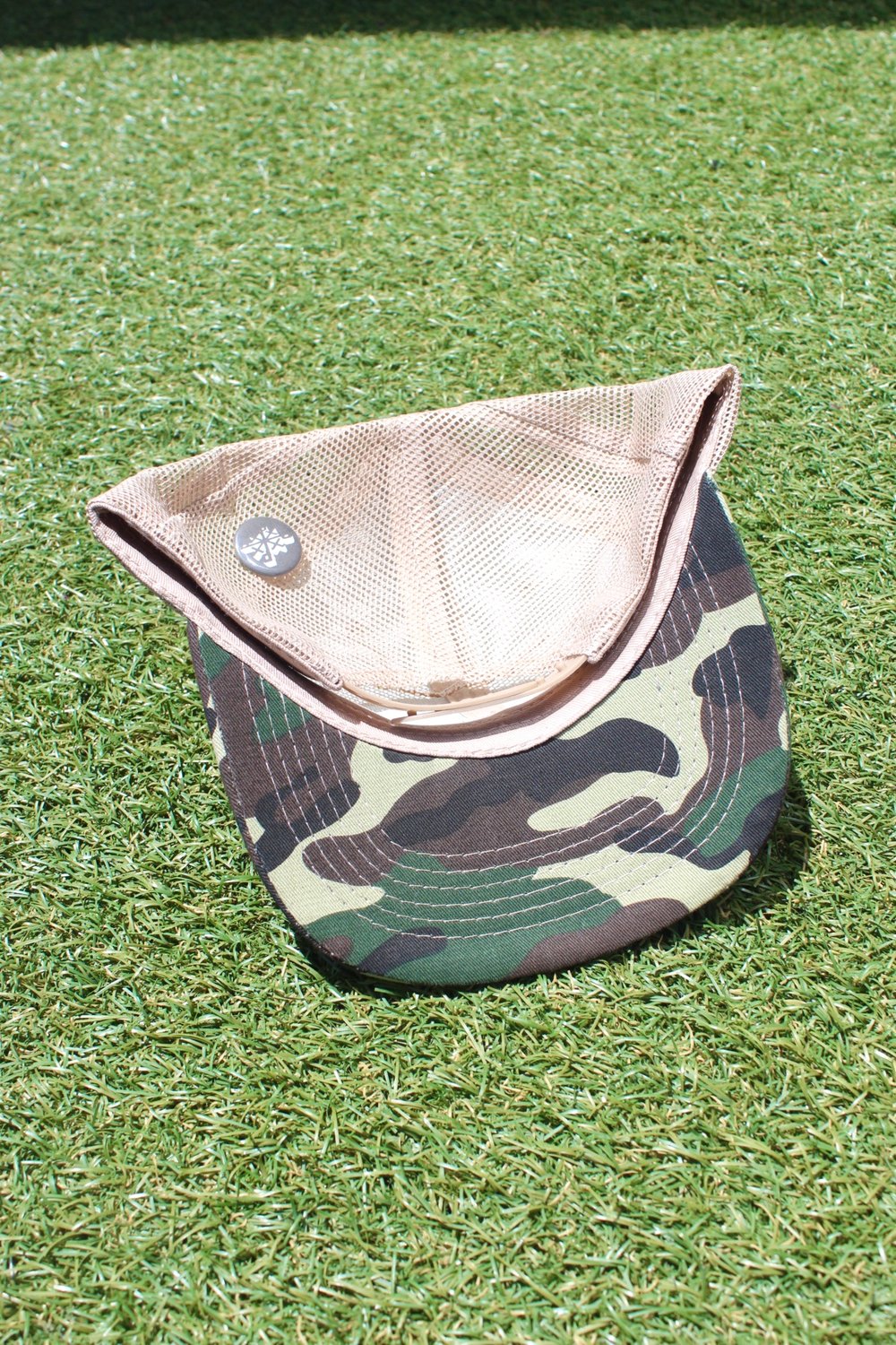 DWS trucker hat in camo