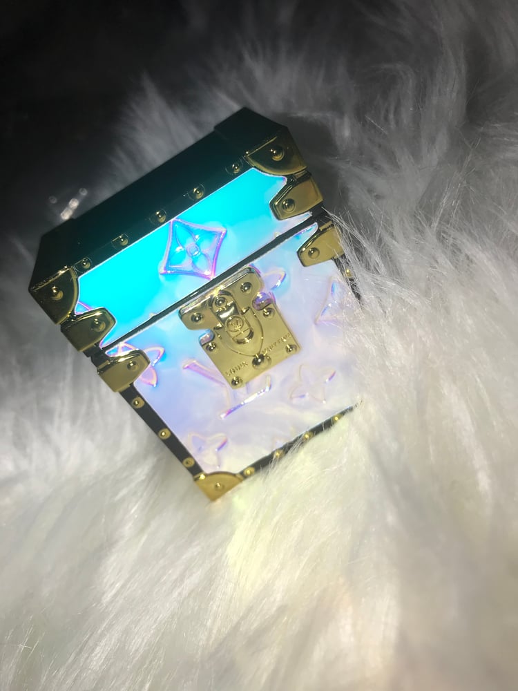 Image of holographic LV airpod case