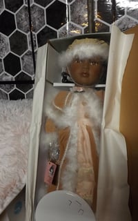Image 4 of COLLECTIBLE