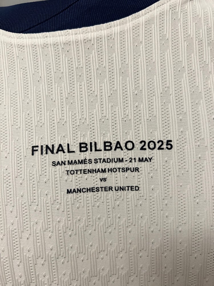 Image of PRE ORDER: Tottenham Hotspur “SON 7” Vaporknit 2024/25 Home Europa Final Shirt  (M)