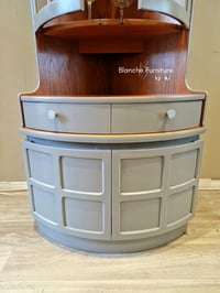 Image 4 of Mid Century Modern Luxury Corner Drinks Cabinet by Nathan - Light Grey Vintage Cocktail Display Unit