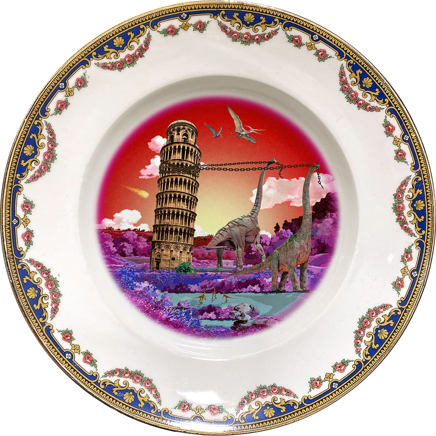 Image of Ricordi di Pisa RED - Pisa Tower - Vintage Spanish fine china Plate - #0708
