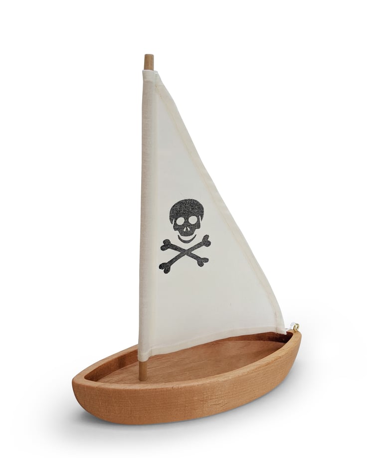 Pirate Toy Boat Image 3