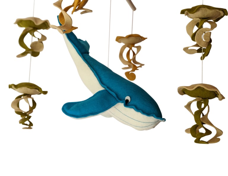 Under the Sea Mobile Image 5